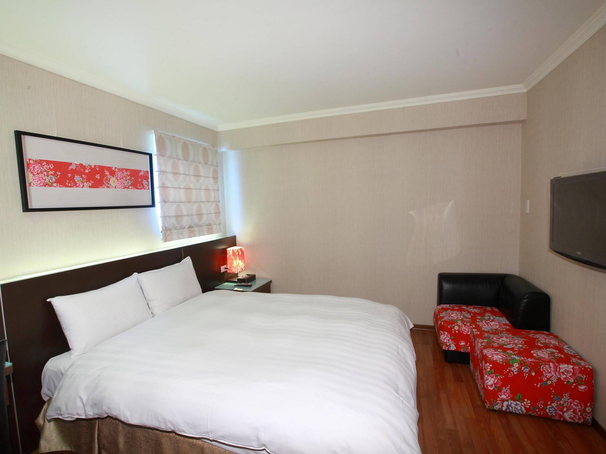 天璽商務飯店 Cullinan Hotel Hualien Exterior foto